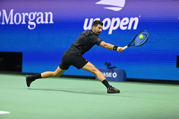 新宝策略 最臭大满贯! 美网被吐槽球场弥漫大麻味