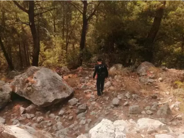 航心配资 30岁中国游客在土耳其山区徒步时失联, 遗体在一陡峭山坡下被找到